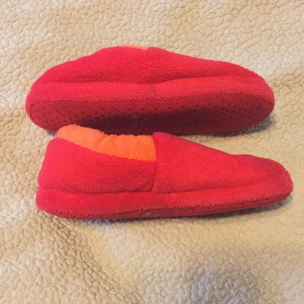 Elmo Slippers - Picture 3 of 4